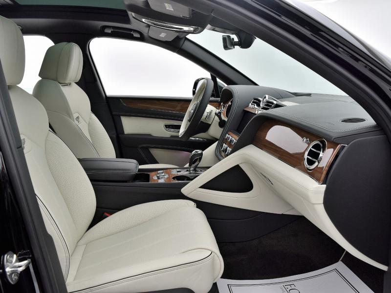 New 2021 Bentley Bentayga V8 | Gurnee, IL