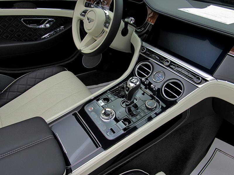 Used 2021 Bentley Continental V8 | Gurnee, IL