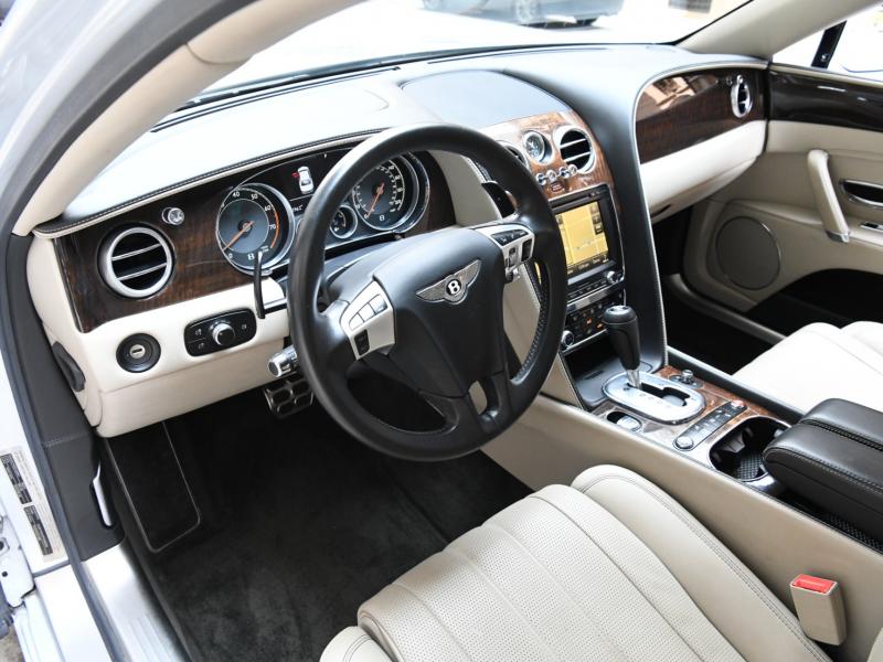 Used 2015 Bentley Flying Spur V8 | Gurnee, IL