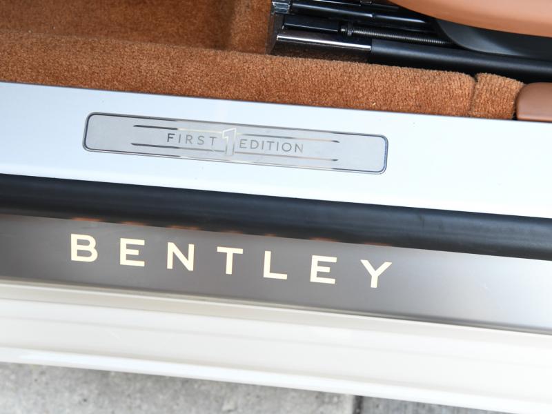 Used 2021 Bentley Flying Spur V8 | Gurnee, IL