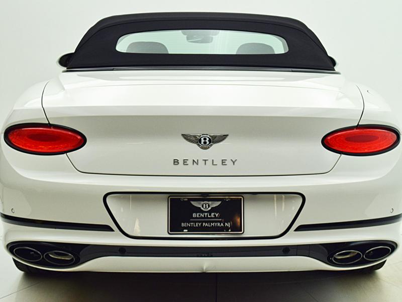 Used 2021 Bentley Continental GT V8 Convertible | Gurnee, IL