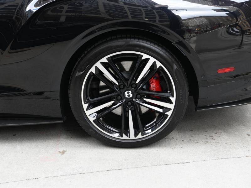 Used 2021 Bentley continental GT GT V8 | Gurnee, IL