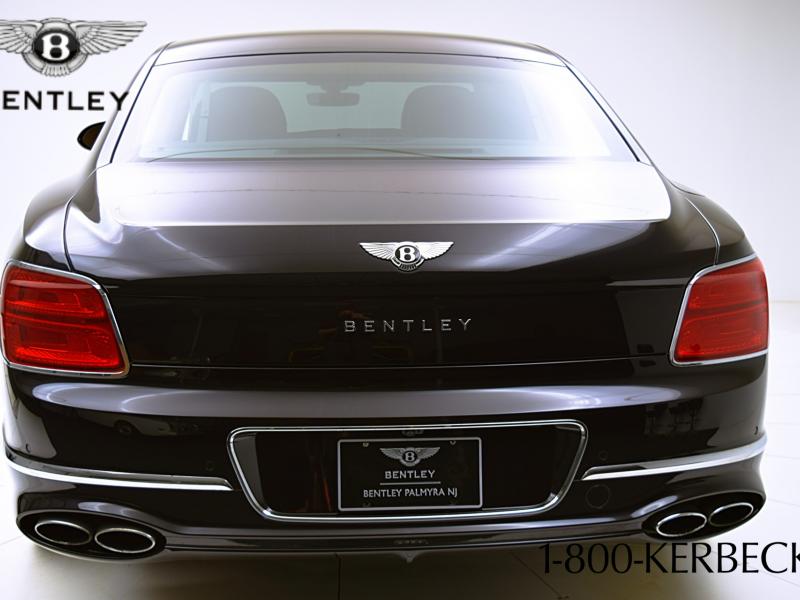 Used 2022 Bentley Flying Spur V8 | Gurnee, IL