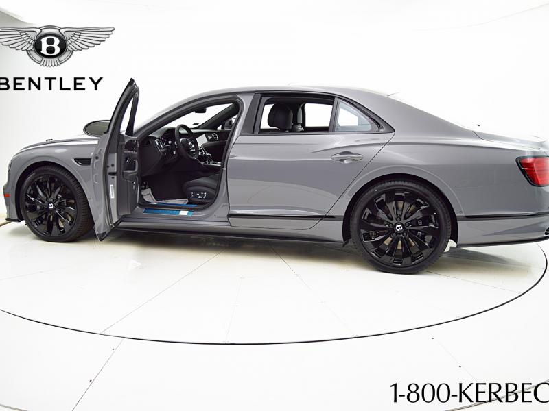New 2022 Bentley Flying Spur W12 | Gurnee, IL