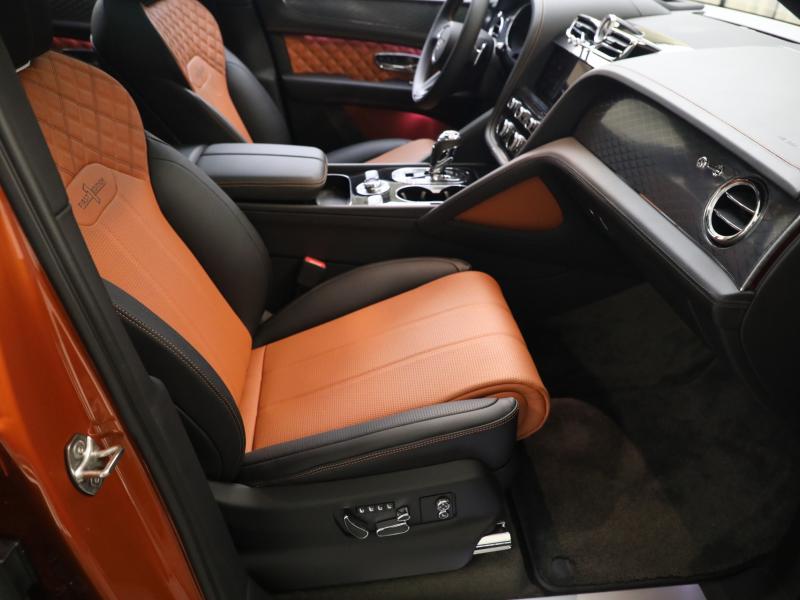 Used 2022 Bentley Bentayga V8 First Edition | Gurnee, IL