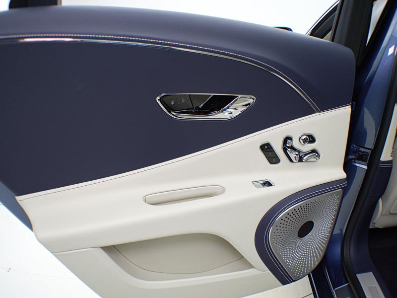 New 2022 Bentley Flying Spur Hybrid | Gurnee, IL