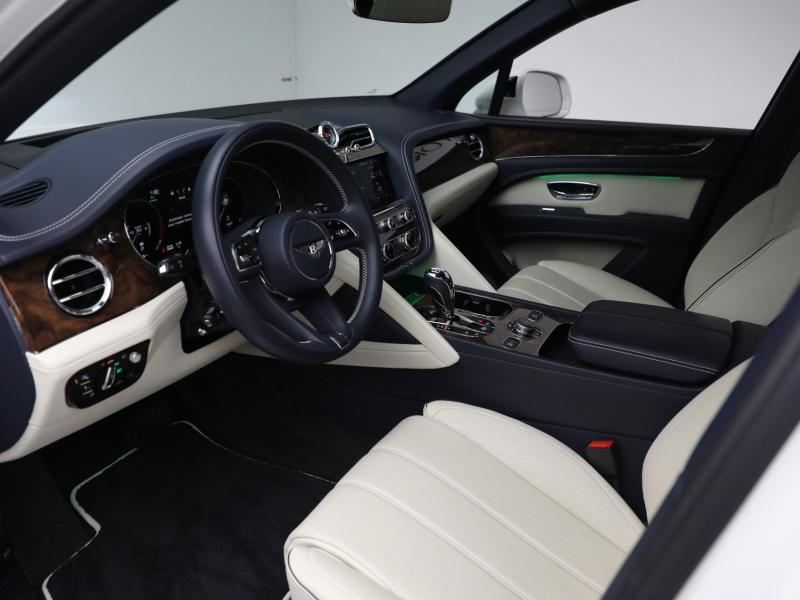 Used 2021 Bentley Bentayga Hybrid Hybrid | Gurnee, IL