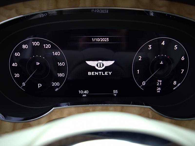 New 2023 Bentley Bentayga V8  | Gurnee, IL