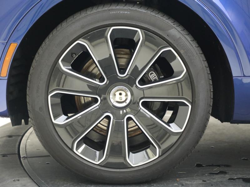 Used 2020 Bentley Bentayga Design Series | Gurnee, IL