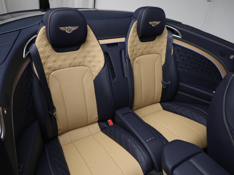 New 2023 Bentley Continental GTC Azure V8 | Gurnee, IL