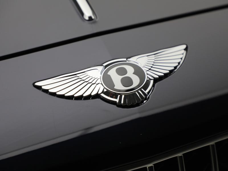 New 2023 Bentley Flying Spur V8 | Gurnee, IL