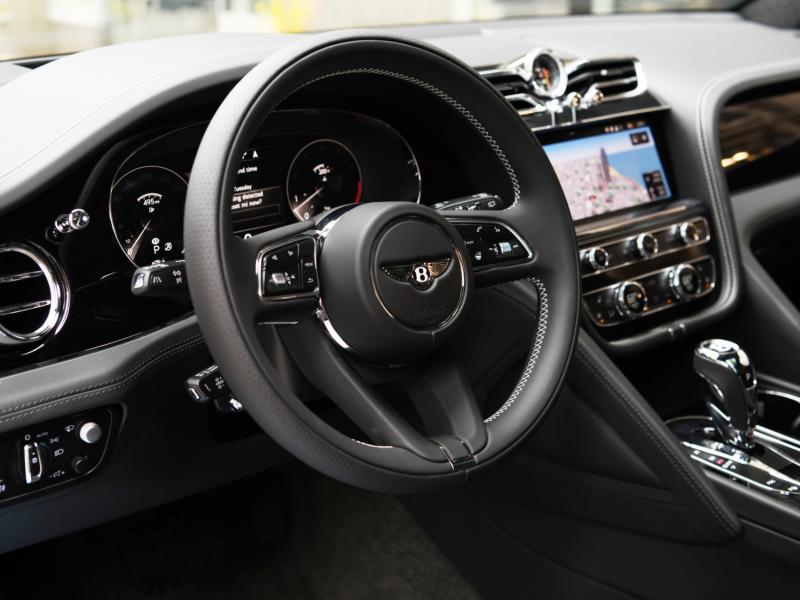 New 2023 Bentley Bentayga V8 | Gurnee, IL